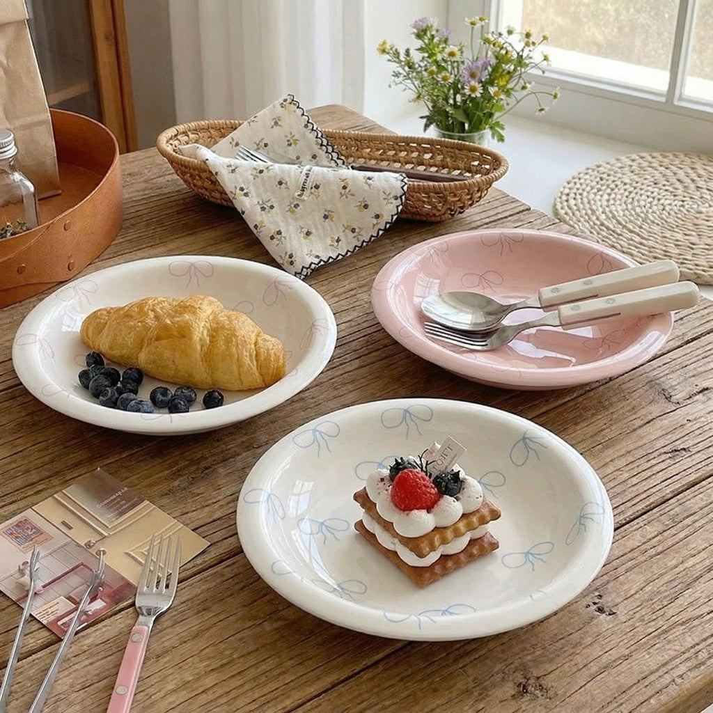 Elegant Bow Patterned Tableware Set